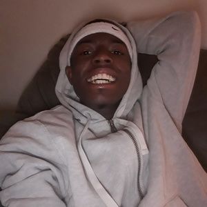 Meet your Posher, Courtland